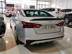 نیسان ئەلتیما